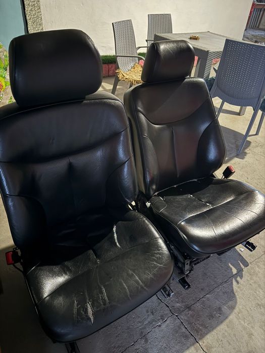 Плавающие сиденья на мерседес 140 состояние высше среднего за пару 140