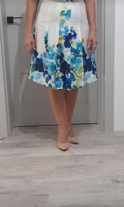 Fustă din mătase mărimea XL, 46