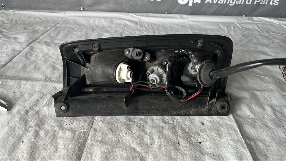 Ляв стоп Suzuki Ignis 2000-2008