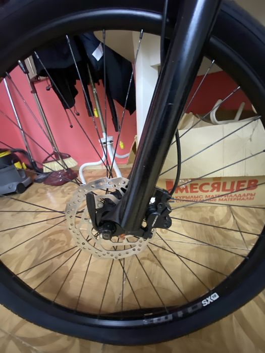 продам велосипед CANNONDALE