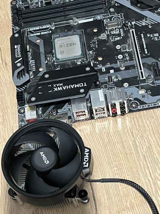 CPU Ryzen 5 3600x + MOBO MSI B450 TOMAHAWK MAX