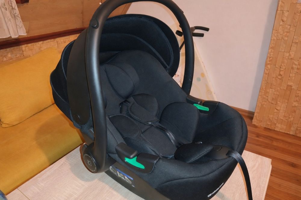 Kikka Boo столче за кола