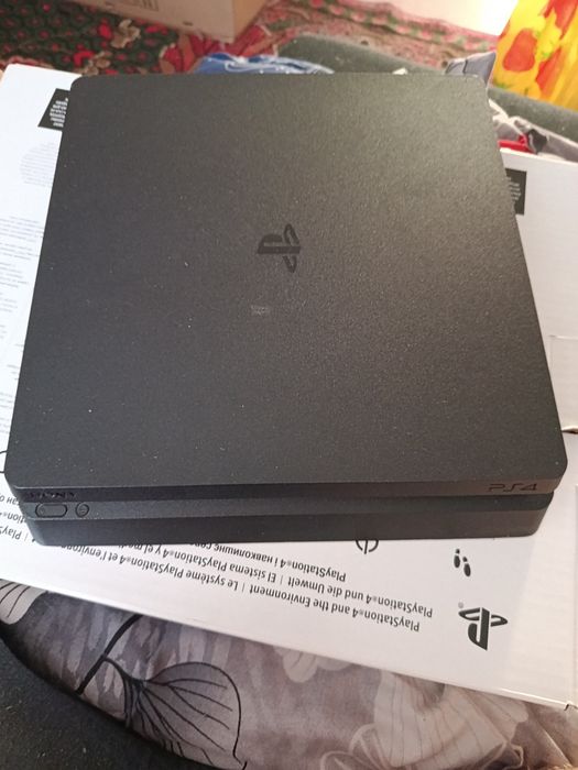 Обменяю playstation 4