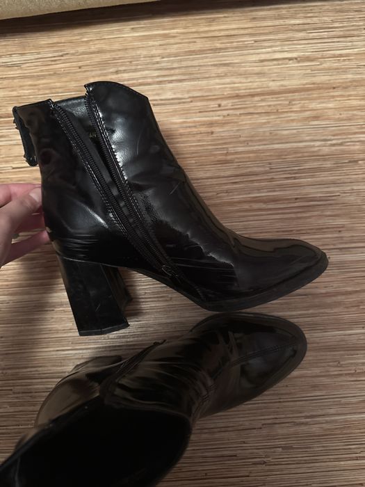 Обувь кожанный