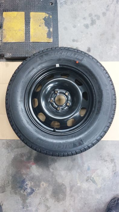 Резервна гума за Дъстър 215 65 16