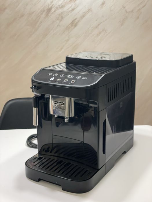 Espressor Delonghi Magnifica Evo