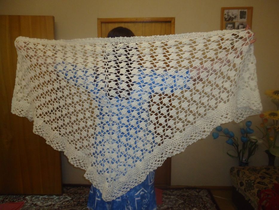 Модные женские шали  (ручная работа)