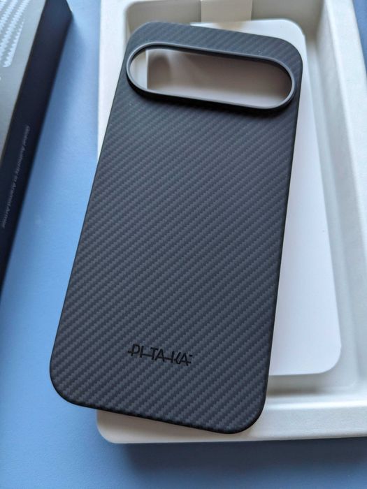 PITAKA карбонов калъф за Google Pixel 10 и 10 Pro