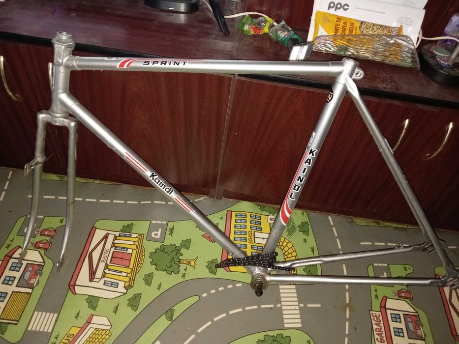 Cadre cursiere multe mărci,orice piese