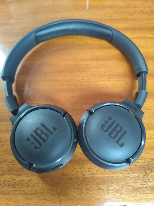 Cãsti JBL de vânzare