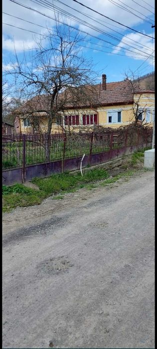 Casa de vânzare in Luieriu