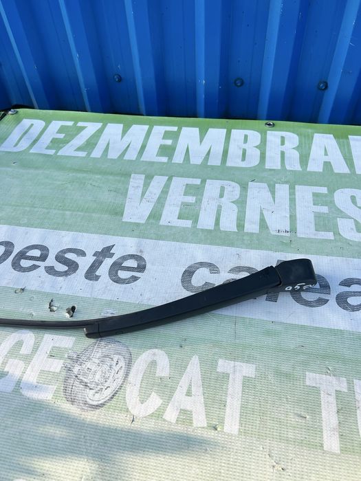 Braț ștergător haion Audi Q5 FY