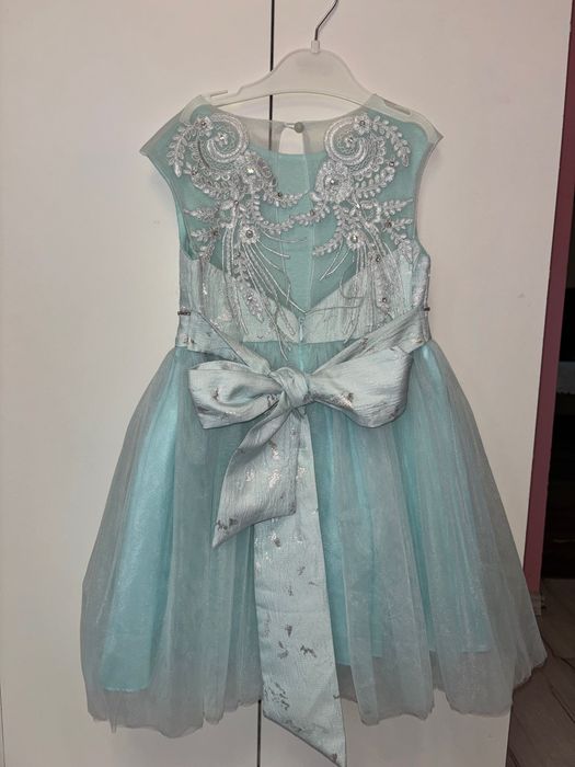 Рокля купувана от Турция