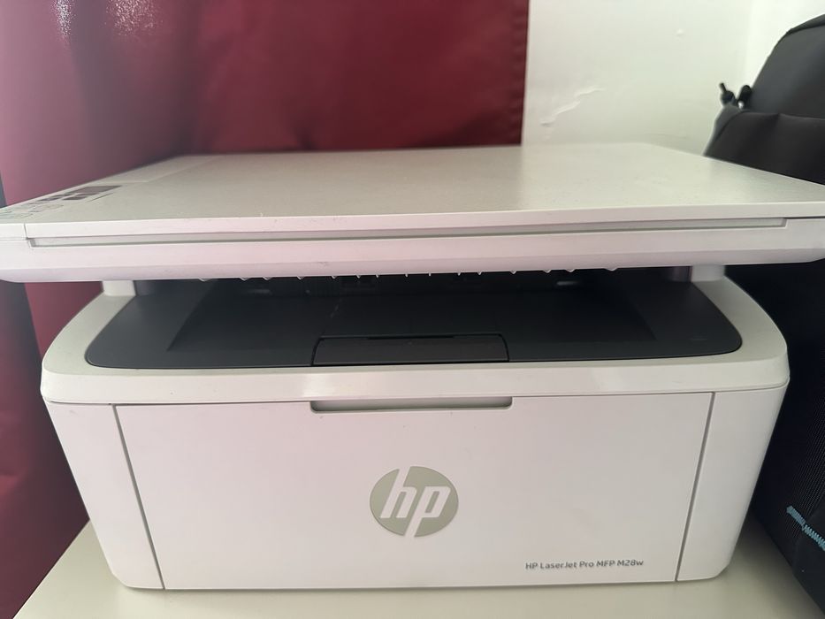 Принтер HP LaserJet