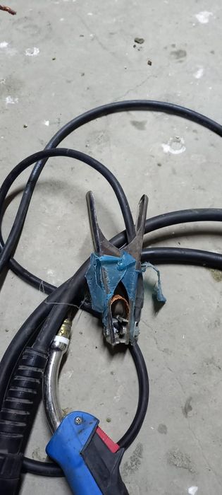 Продам сварку Мастер 250.