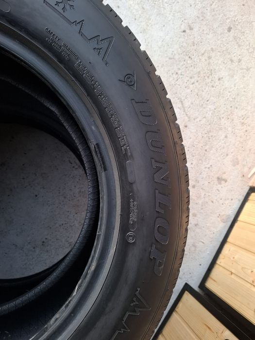 Anvelope DUNLOP 235/65 R17 WINTET