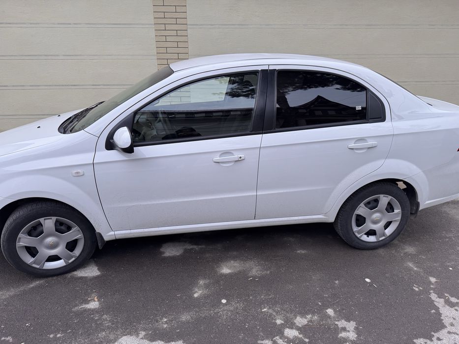 Продается нексия 3 2019