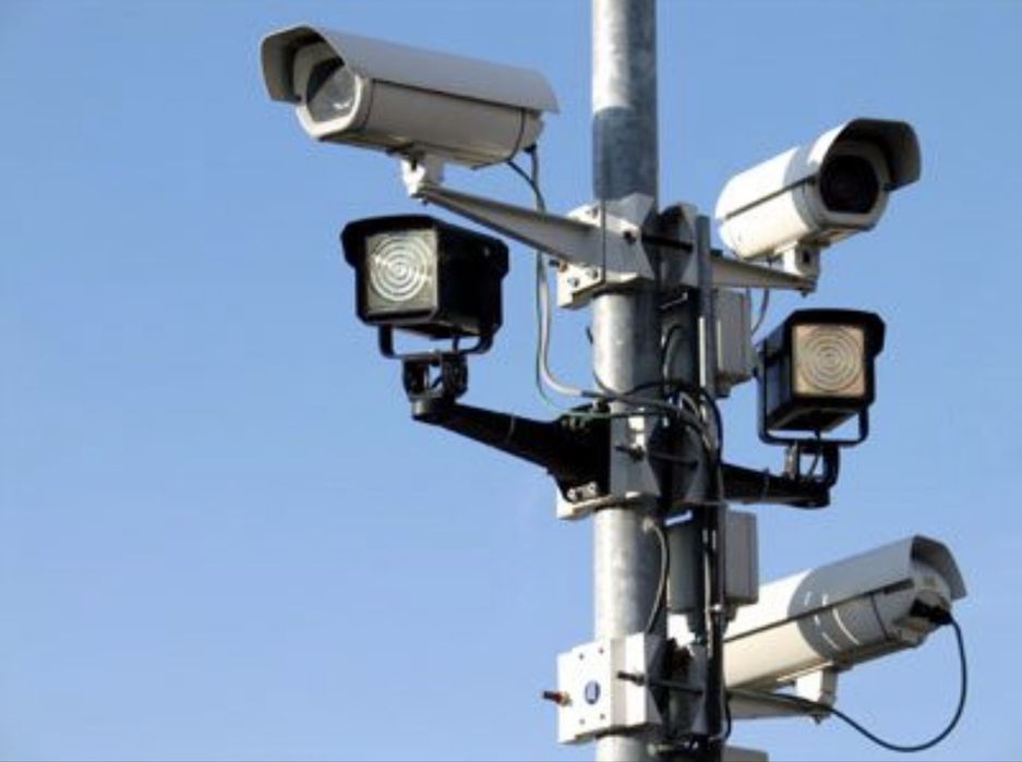 Vindem și Montăm Camere Supraveghere Video KIT Complet 4-8 sau 12 CAMERE Supravegere .OFERIM MONTAJ IN TOATE ORAȘELE .Garantie 3 ani !!