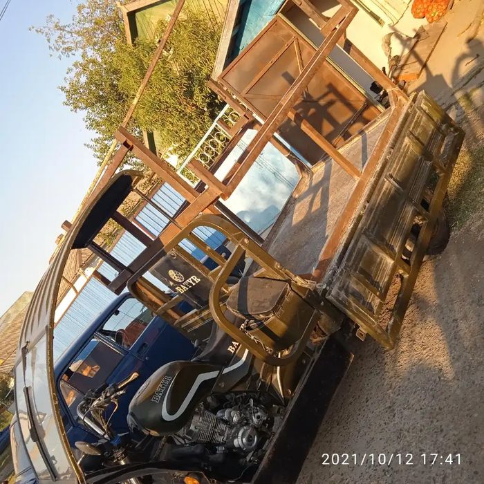 Мотоцекл трицикл муравей 250 куб