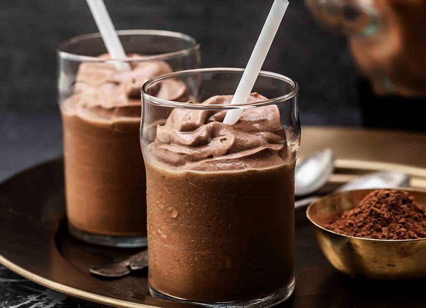 Молочный коктейль, tabbiy suttan tayorlangan kokteyl smeslari zakazga