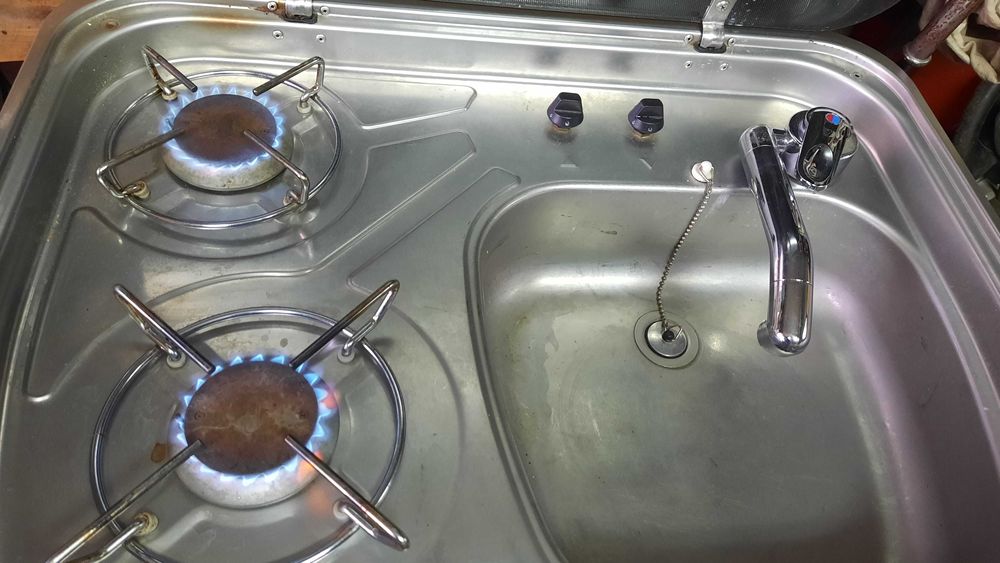 Неръждаема мивка за вграждане DOMETIC