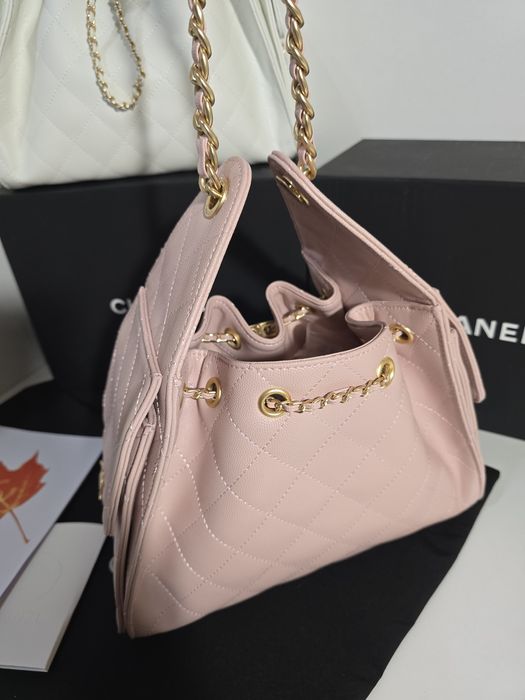 Налична чанта Chanel Hobo 25s розова
