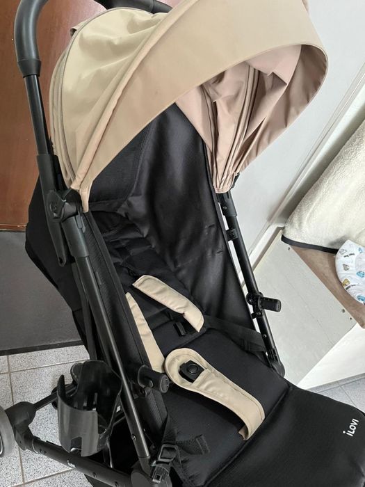 Продам коляску новую
