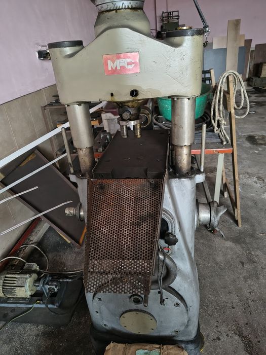 Автоматична таблет преса