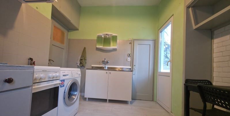 Дава се под наем Двустаен апартамент в София, Център - 56 кв.м за 652.29 € - Снимка #1