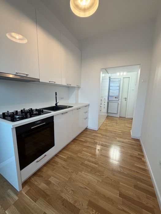 Apartament superb de 3 camere de inchiriat Universitate Calea Victoriei