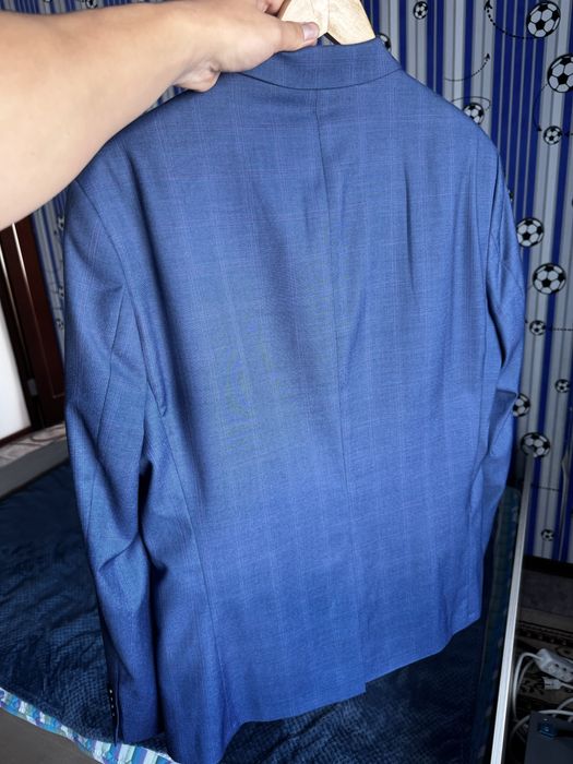 Продается Костюм