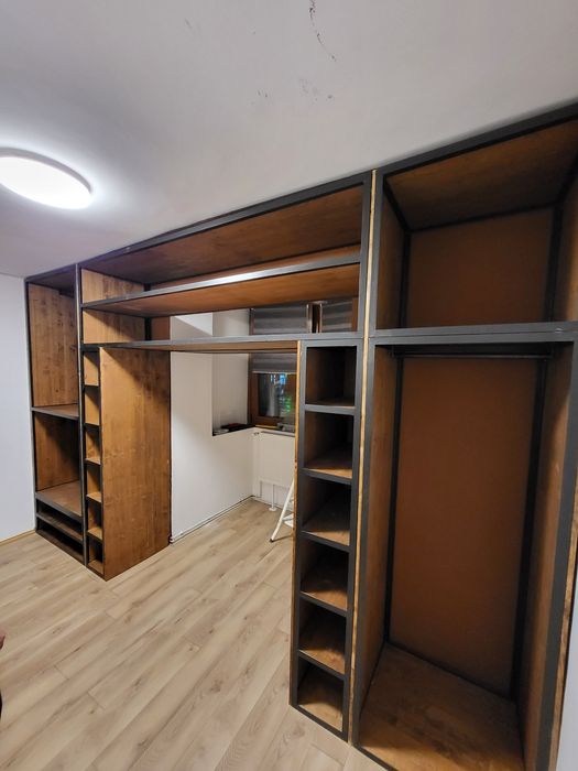 Sudor Execut Confectii metalice, porti,balustrade, Mobilier industrial