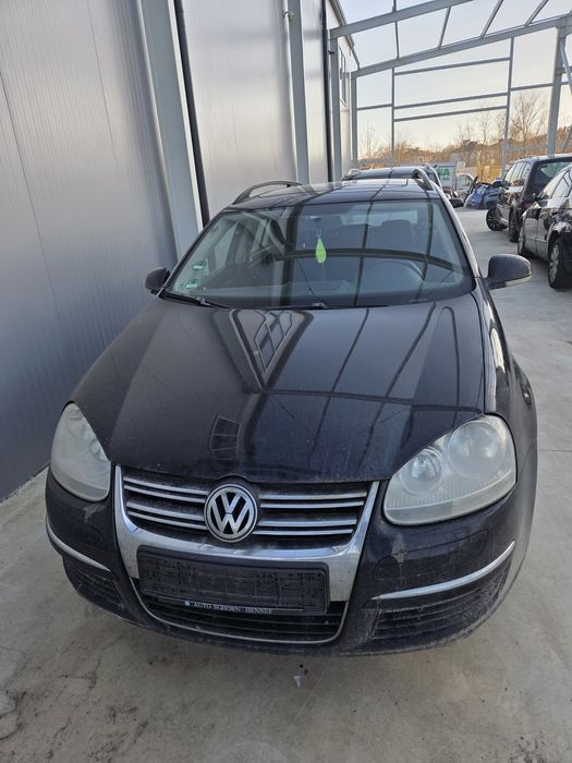 VW Golf 5 2.0 TDI (НА ЧАСТИ)