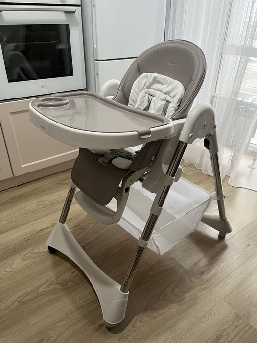 Детский стульчик для кормления