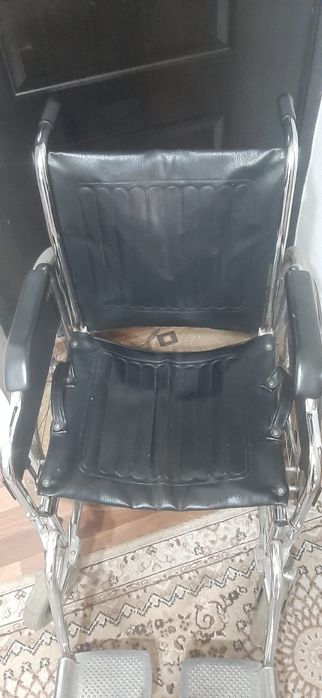 Инвалидная коляска