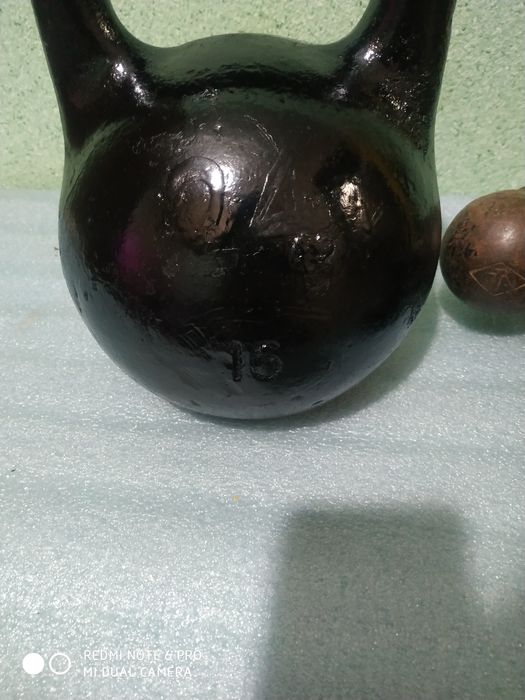 Гиря 16 кг, гантели