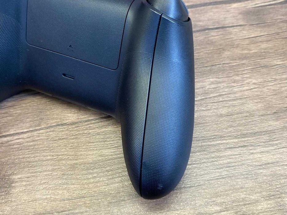 Оригинальный Геймпад Microsoft Xbox Wireless Controller Черный