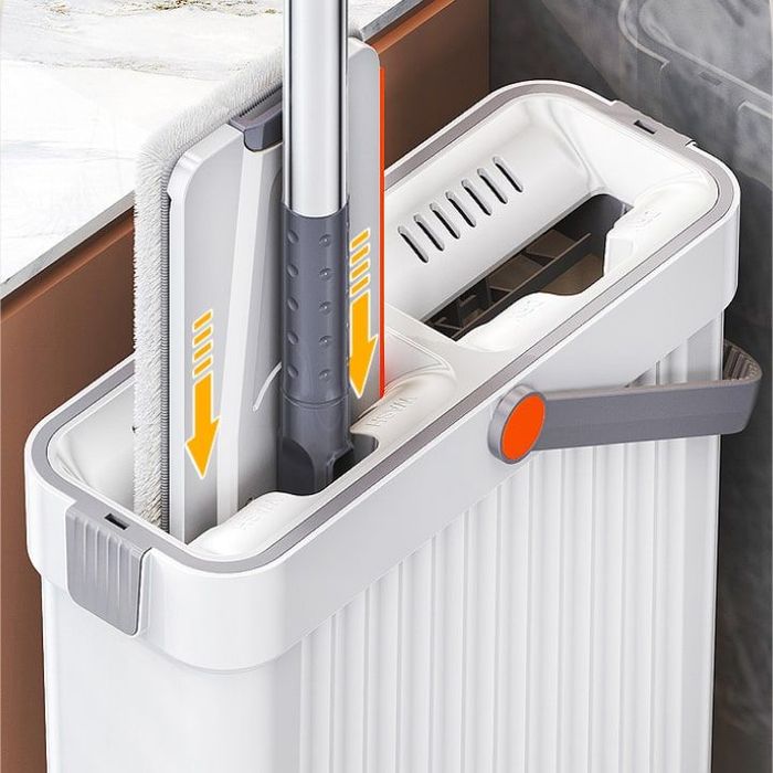 Ведро со шваброй