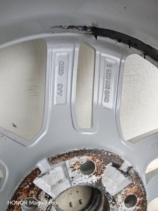 Jante originale audi A4-A5  225 50R17 PIRELLI iarna 2022