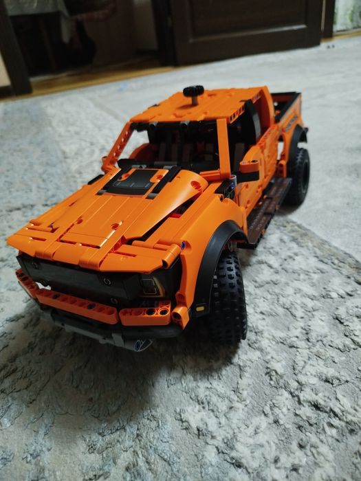 Lego Technic Ford Raptor