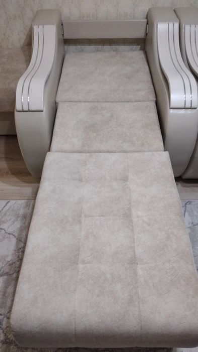 Комплект мягкой мебели