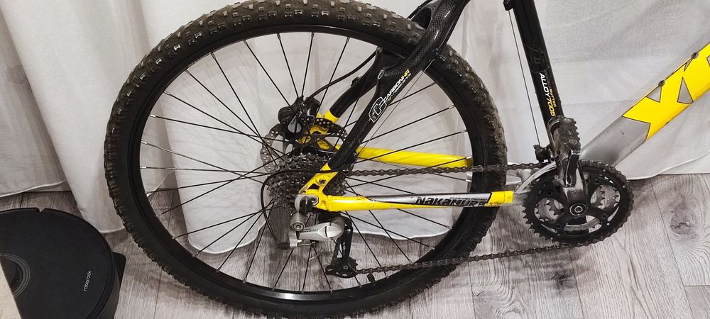 Bicicleta Nakamura XC limited carbon shimano