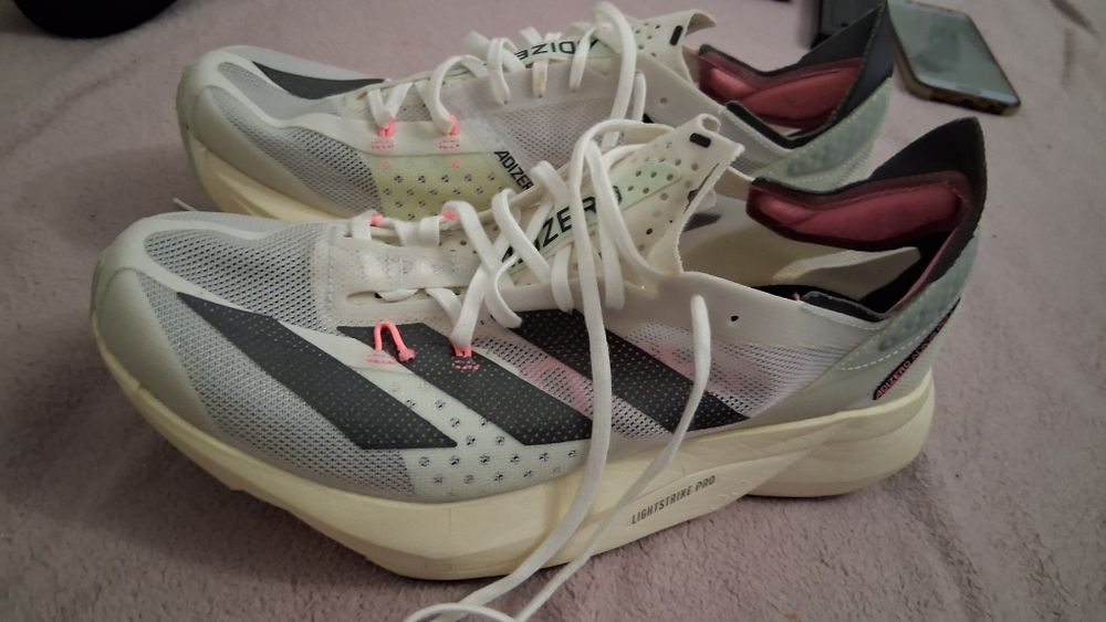 Adidași  adizero mar.40