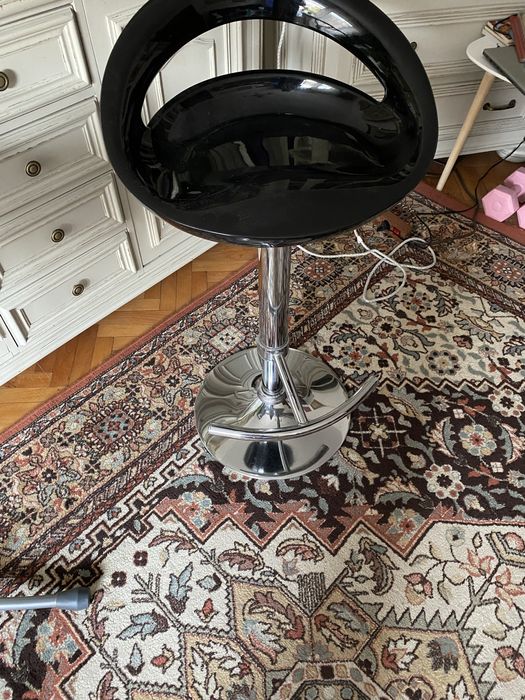 Scaun de bar-bucatarie