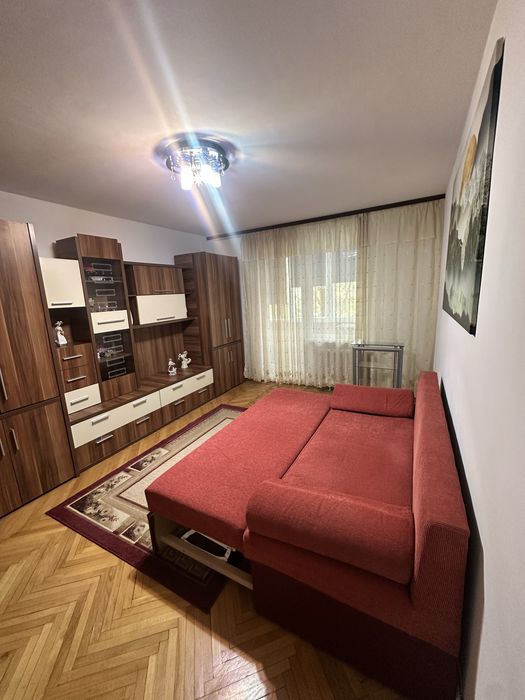 Închiriez apartament 2 camere