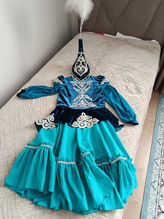 Национальное платье!