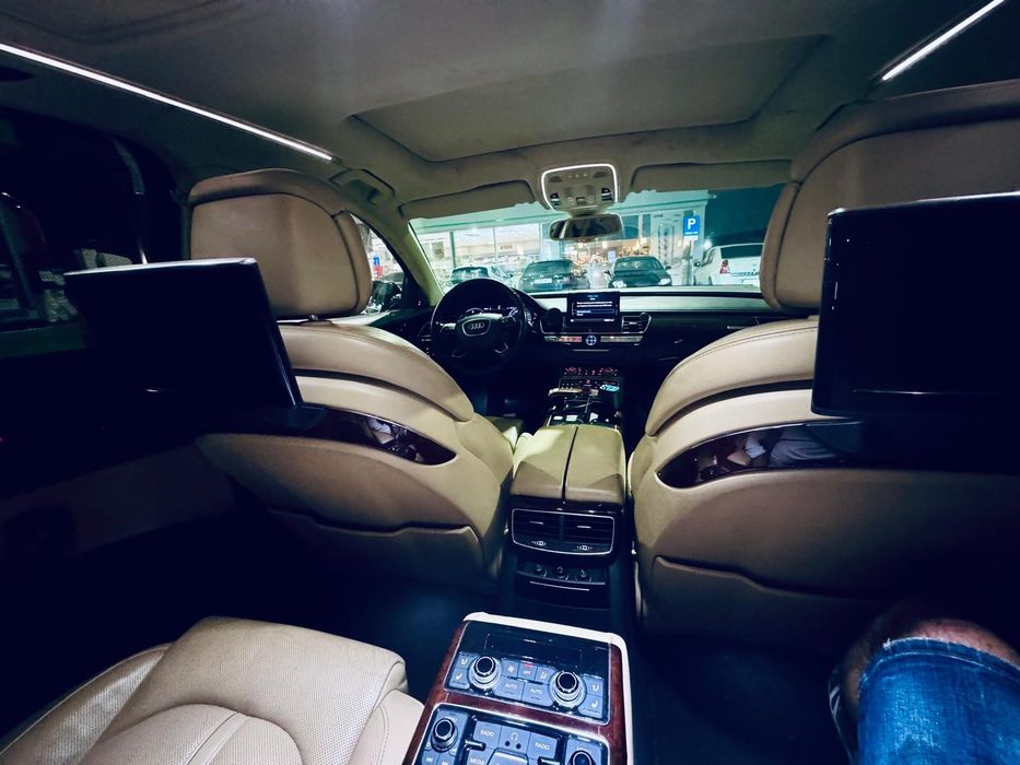 Vând Audi A8 2012 accept si variante doar cu Mercedes  GLE  350d 2018 sau 2019 mai dau eu diferența sau accept un X5 cu o singura turbina 2018.2019