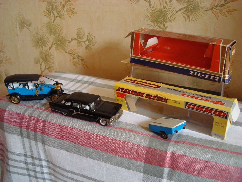 Модели Авто СССР. м-б (1 : 43) Одним ЛОТОМ . Есть обмен.