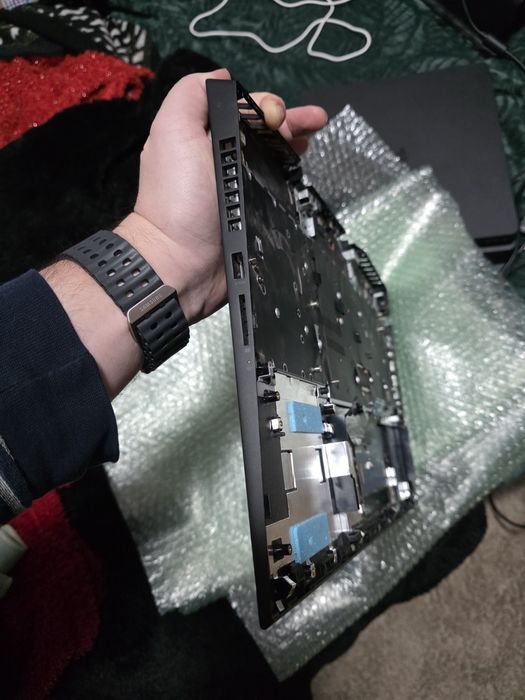 Palmrest cu tastatura si touchpad laptop HP Omen 17 CB