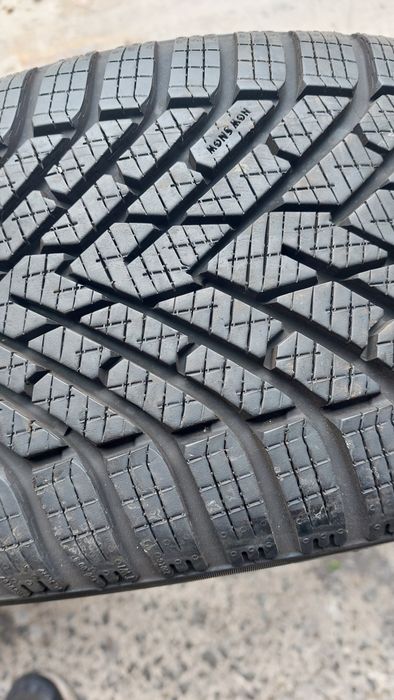 Зимни гуми 205/45/17 Pirelli Cinturato 2 броя